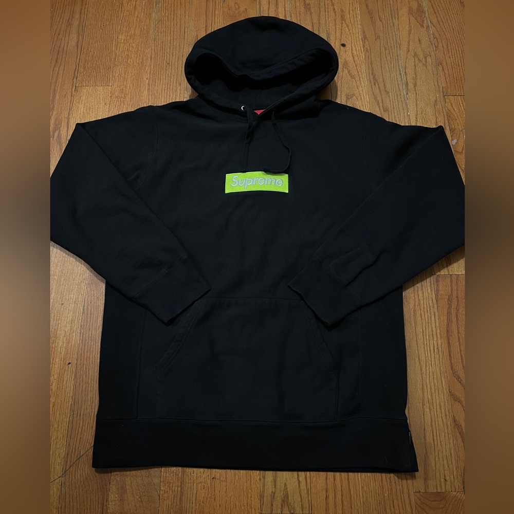Supreme FW17 Neon Green Box logo Hoodie
